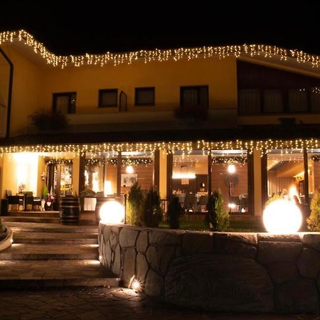 Casa Valcellina Hotel Ristorante Montereale Valcellina Buitenkant foto