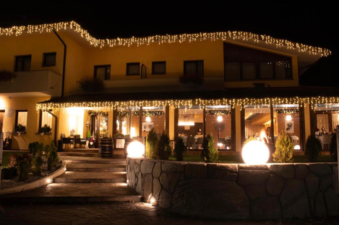 Casa Valcellina Hotel Ristorante Montereale Valcellina Buitenkant foto